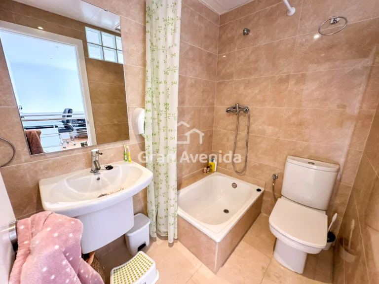 Chalet de 217 m², Gallipont · La Pobla de Vallbona, foto 28 de 30