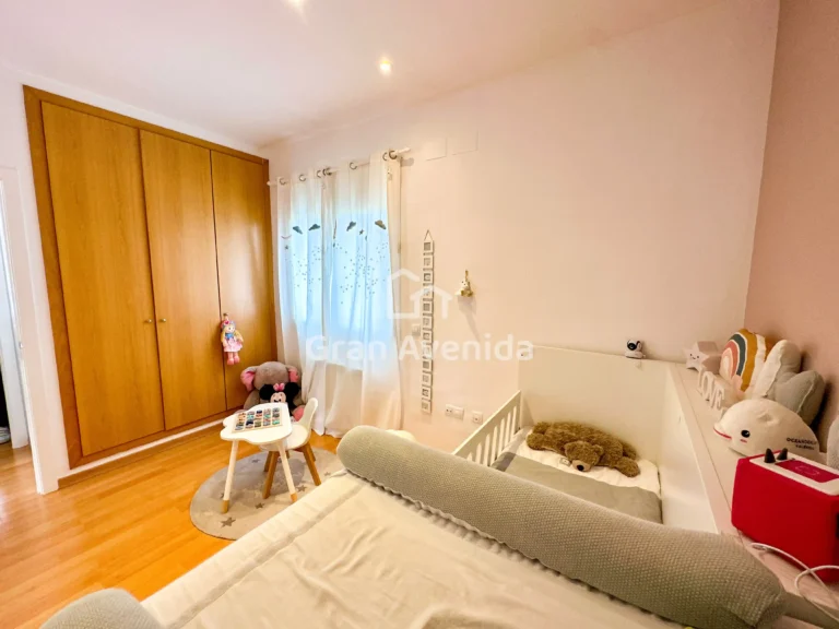 Chalet de 217 m², Gallipont · La Pobla de Vallbona, foto 26 de 30
