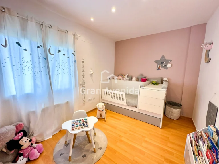 Chalet de 217 m², Gallipont · La Pobla de Vallbona, foto 25 de 30