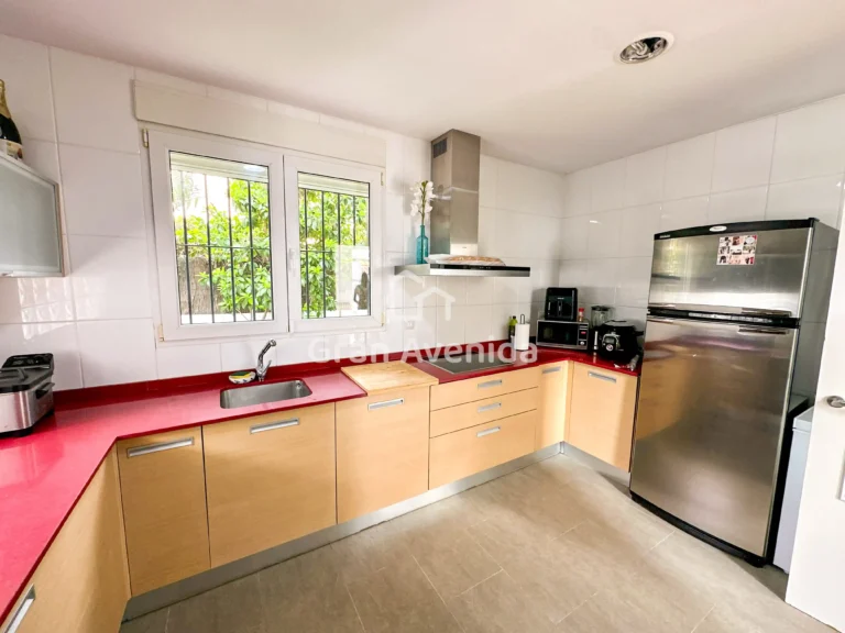 Chalet de 217 m², Gallipont · La Pobla de Vallbona, foto 13 de 30