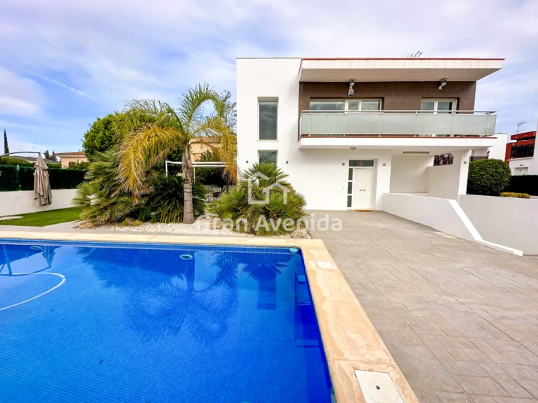Chalet de 217 m², Gallipont · La Pobla de Vallbona, foto 4 de 30