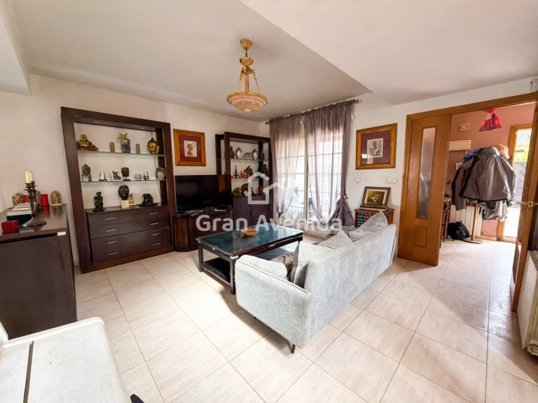 Chalet de 206 m², Les Taules · L'Eliana, foto 10 de 24