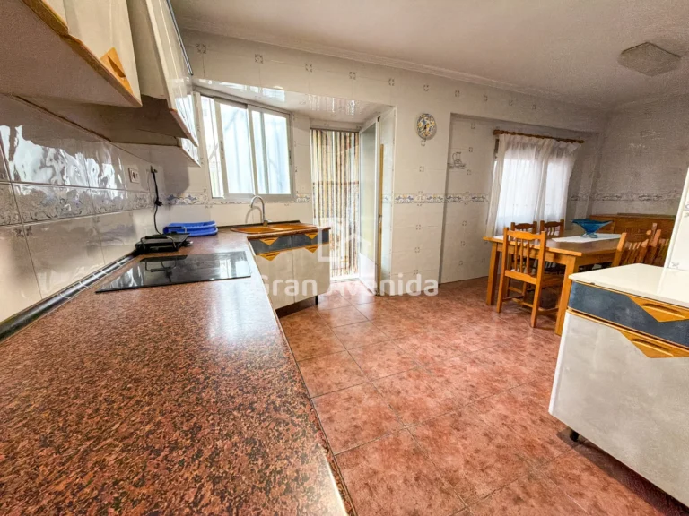 134 m² Ground-floor flat, The centre · San Antonio de Benagéber, photo 9 of 25