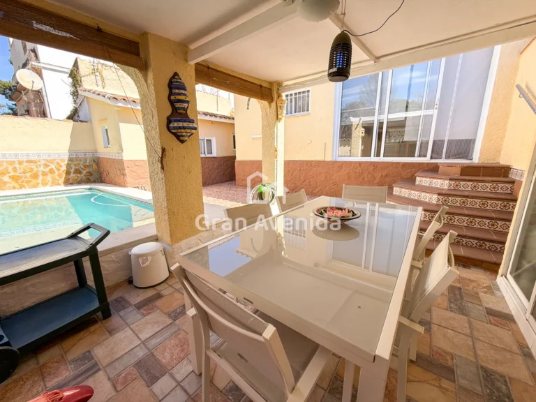 Pareado de 120 m², Montesol · L'Eliana, foto 3 de 35