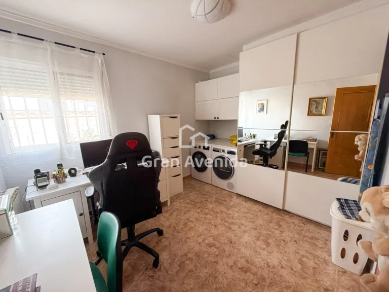 Pareado de 120 m², Montesol · L'Eliana, foto 23 de 35