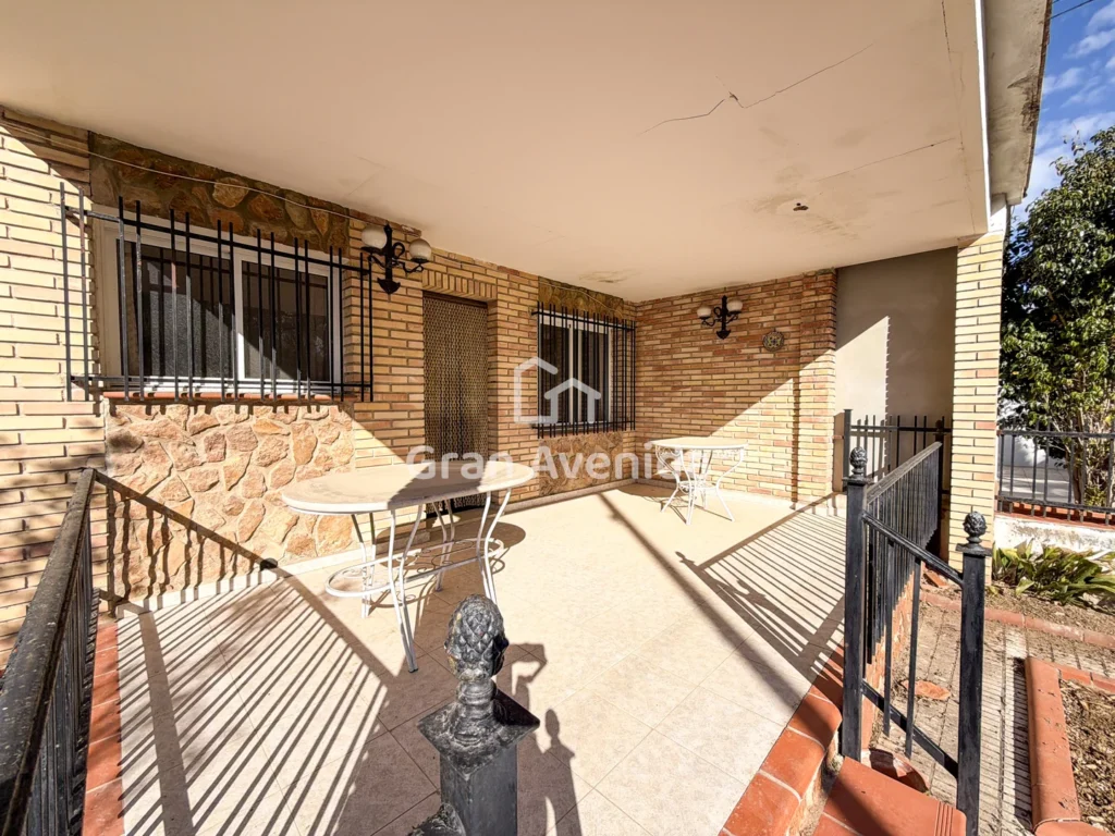 Pareado Montesol 335.000 €