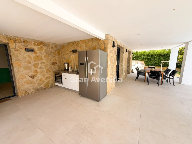 Chalet de 322 m², Entrepinos · L'Eliana, foto 6 de 26