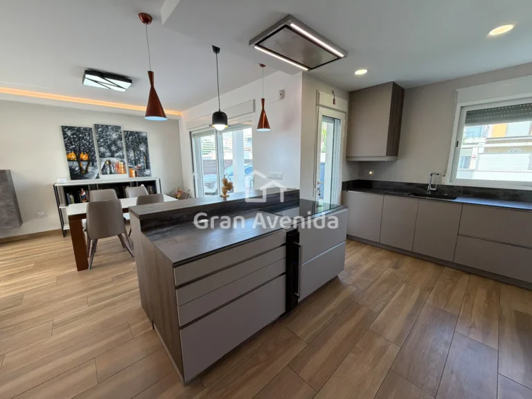 Chalet pareado de 188 m², Maravisa · La Pobla de Vallbona, foto 8 de 28