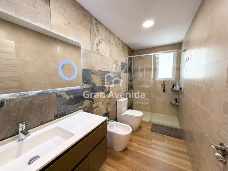 Chalet pareado de 188 m², Maravisa · La Pobla de Vallbona, foto 15 de 28