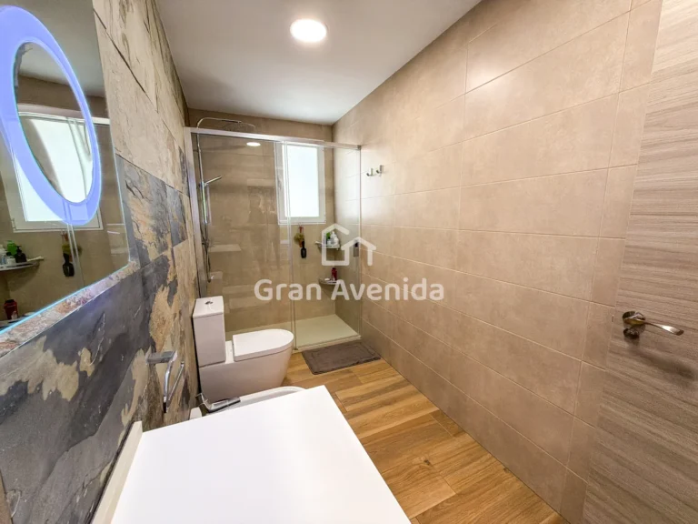 Chalet pareado de 188 m², Maravisa · La Pobla de Vallbona, foto 16 de 28