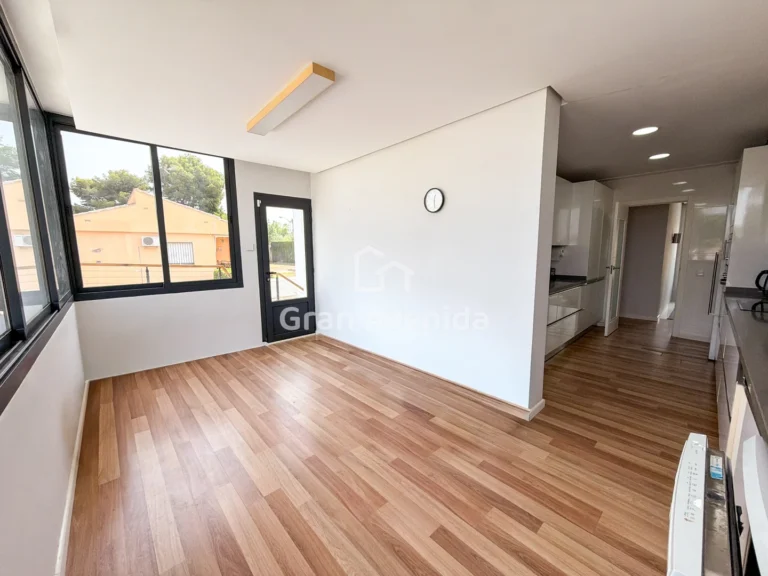Chalet de 322 m², Entrepinos · L'Eliana, foto 22 de 26