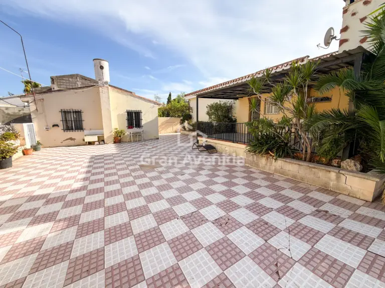 Chalet de 130 m², El Carmen · La Eliana, foto 4 de 31