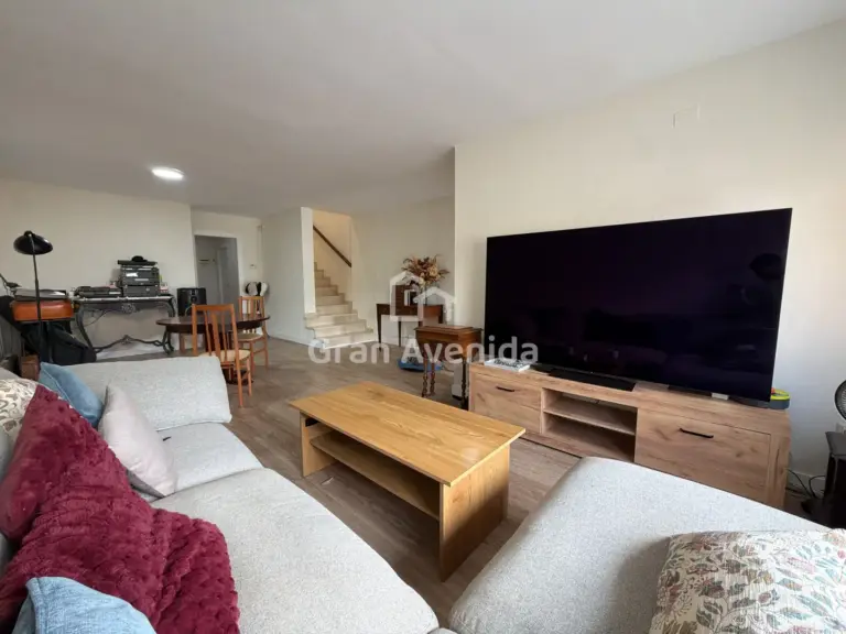 Adosado de 227 m², Casetes · La Eliana, foto 4 de 23