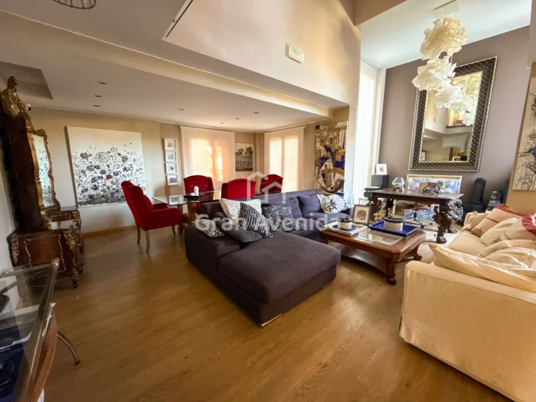 Chalet en Montealcedo de 203 m², L'Eliana, foto 5 de 41