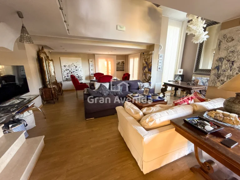 Chalet en Montealcedo de 203 m², L'Eliana, foto 8 de 41