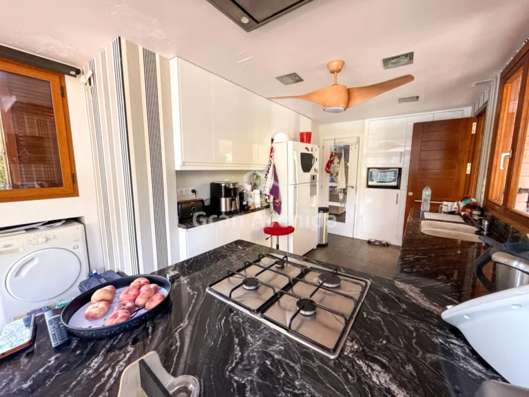 Chalet en Montealcedo de 203 m², L'Eliana, foto 11 de 41