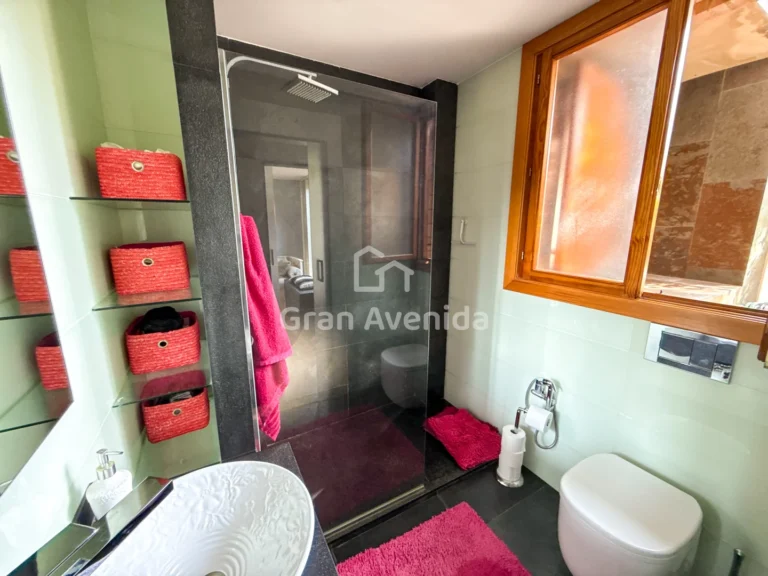Chalet en Montealcedo de 203 m², L'Eliana, foto 23 de 41