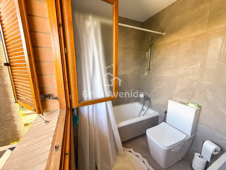 Chalet en Montealcedo de 203 m², L'Eliana, foto 25 de 41