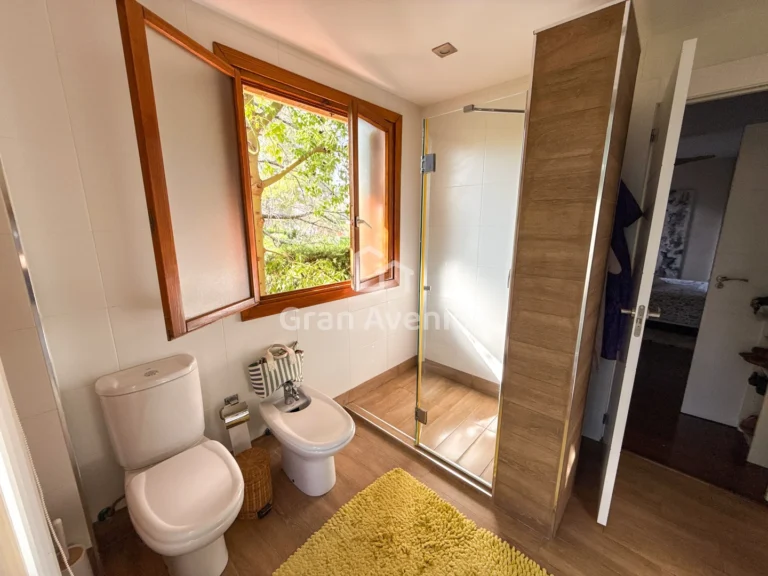 Chalet en Montealcedo de 203 m², L'Eliana, foto 28 de 41
