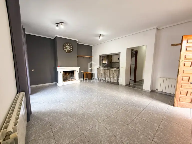 Chalet de 210 m², Entrepinos · La Eliana, foto 6 de 26