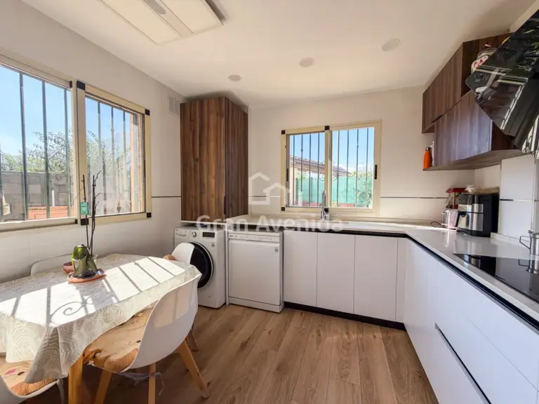 245 m² Semi-detached house, San Vicente · San Antonio de Benagéber, photo 11 of 37