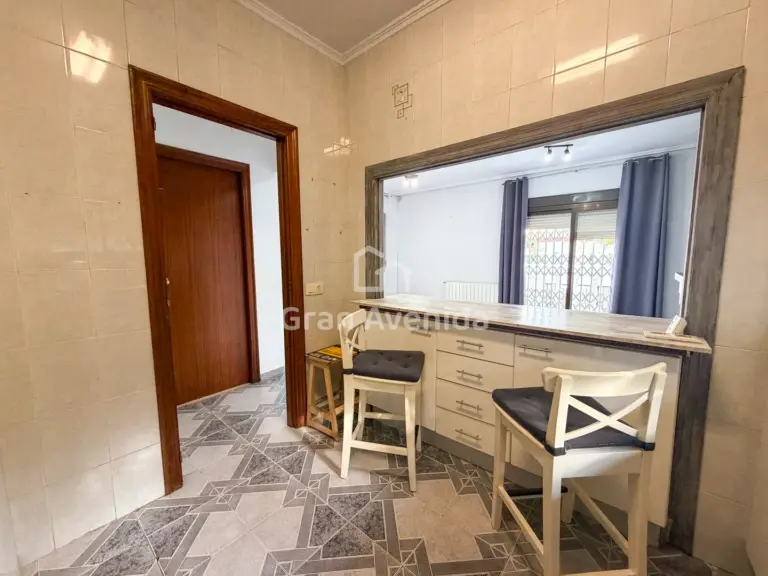 Chalet de 210 m², Entrepinos · La Eliana, foto 12 de 26