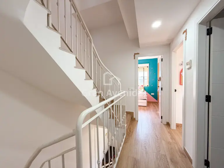 245 m² Semi-detached house, San Vicente · San Antonio de Benagéber, photo 14 of 37