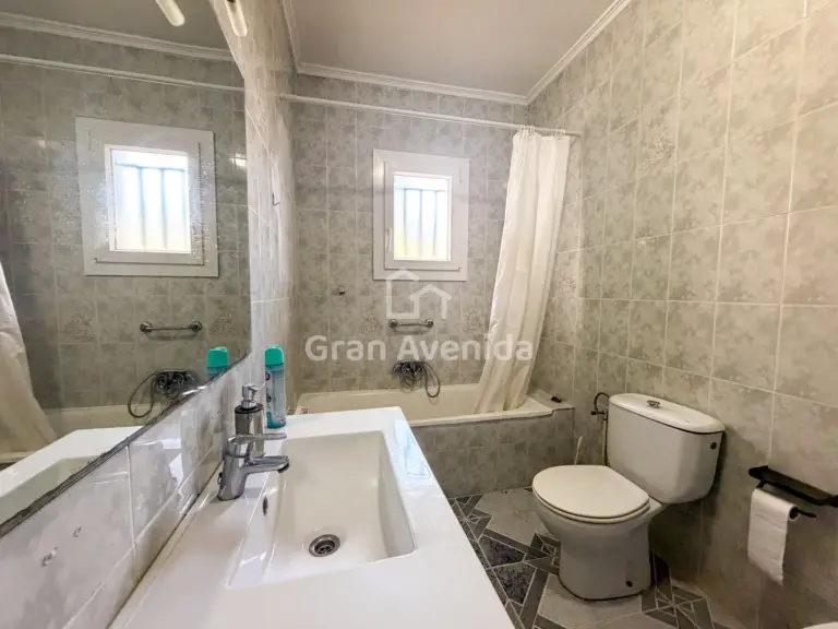 Chalet de 210 m², Entrepinos · La Eliana, foto 20 de 26