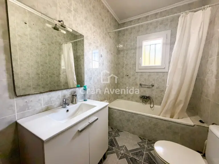 Chalet de 210 m², Entrepinos · La Eliana, foto 21 de 26